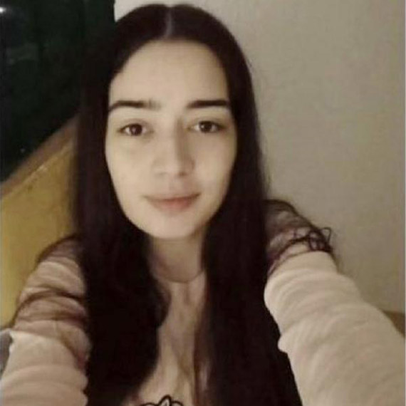 Kıyıya vuran cesetle DNA'sı eşleşen Merve'nin babası, "Sözün bittiği yerdeyiz, Tek tesellimiz, başına gidip dua edebileceğimiz, hasretimizi giderebileceğimiz bir mezarımız olacak" dedi.