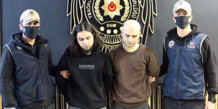 Sarıyer'deki kilise saldırıyla ilgili gözaltına alınan 2 saldırganın fotoğrafları paylaşıldı