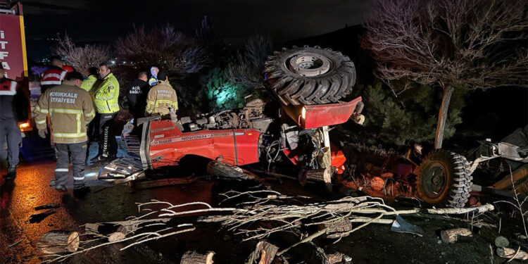 Kırıkkale'de kamyon ile traktör çarpıştı; 1 ölü 1 yaralı