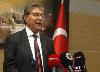 KKTC Başbakanı Şampiyon Melekler davası için Şanlıurfa’ya geldi