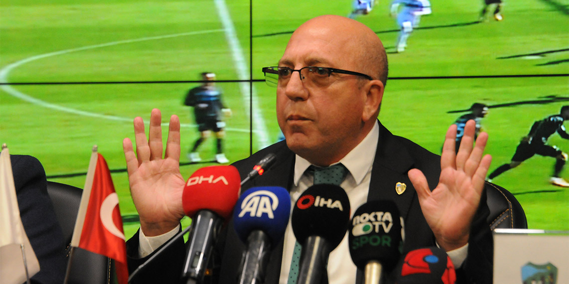 Kocaelispor Başkanı Engin Koyun, Manisa FK maçının ardından karşılaşmanın hakemlerine ve alınan kararlara tepki göstererek, "Bu arkadaşlarımızın bugünden itibaren asla ve asla Kocaelispor maçlarımıza verilmemesini, daha da ileri gidiyorum, artık düdüklerinin asılması gerektiğini özellikle söylüyorum" dedi.