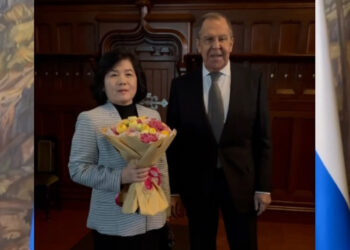 Sergey Lavrov Kuzey Kore Dışişleri Bakanı ile bir araya geldi