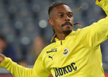 Fenerbahçeli Lincoln Henrique geri döndü