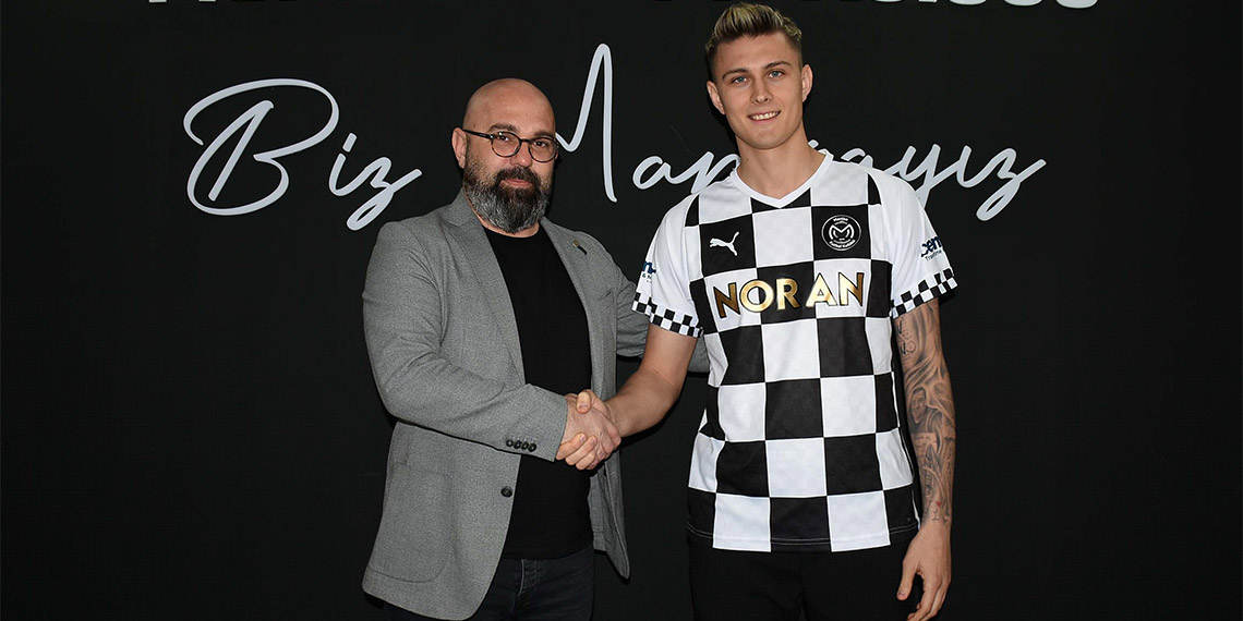 Manisa Futbol Kulübü Eren Karataş'ı transfer etti