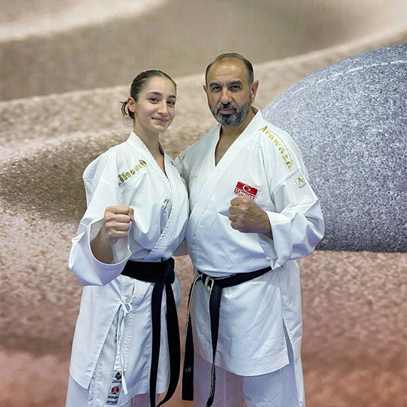 Milli karateci Sena Kızılaslan Yunanistan'da ter dökecek