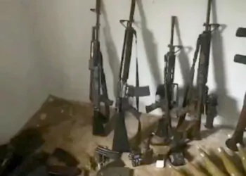 Zeytin dalı bölgesinde teröristlere ait çok sayıda silah ve mühimmat ele geçirildi