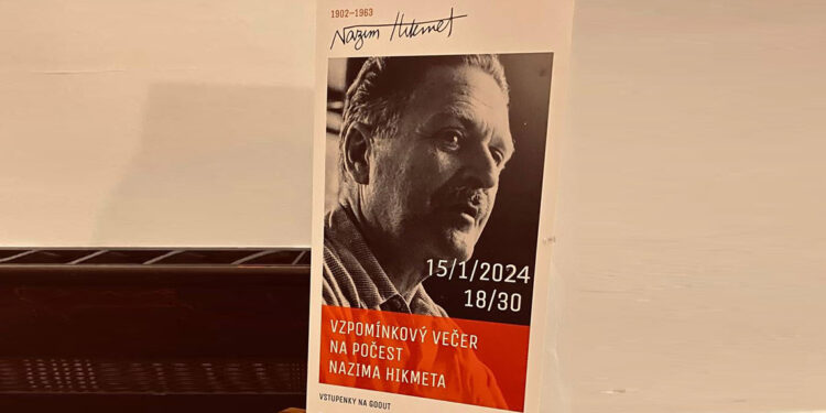 Nazım Hikmet 122'nci yaş gününde Prag'da anıldı