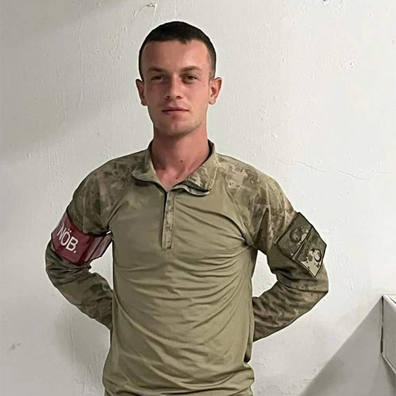 Şehidim sen yattığın yerde rahat uyu üşüme sakın