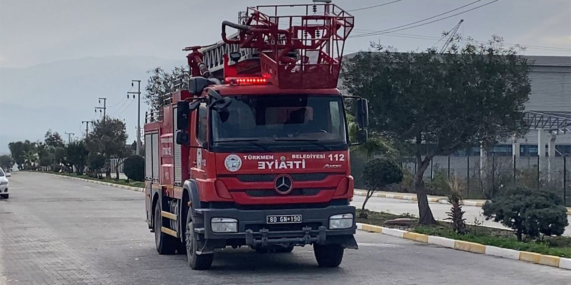 Osmaniye'de tekstil fabrikasından yangın