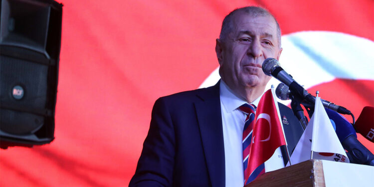 Zafer Partisi'nin İzmir Büyükşehir ve ilçe belediye başkan adayları tanıtıldı