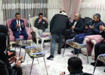 Kimse vatan evlatlarını savunmasız bırakıp, sonra da bize soru sormayın demesin