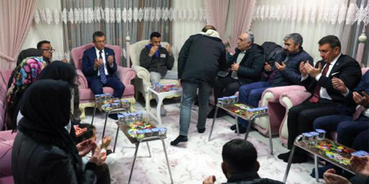 Kimse vatan evlatlarını savunmasız bırakıp, sonra da bize soru sormayın demesin