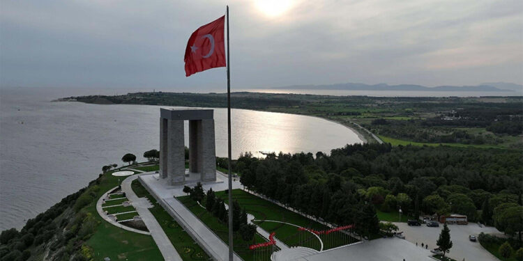 Çanakkale Cephesi'nde her 10 şehitten 2'sinin kaydı yapılmamış