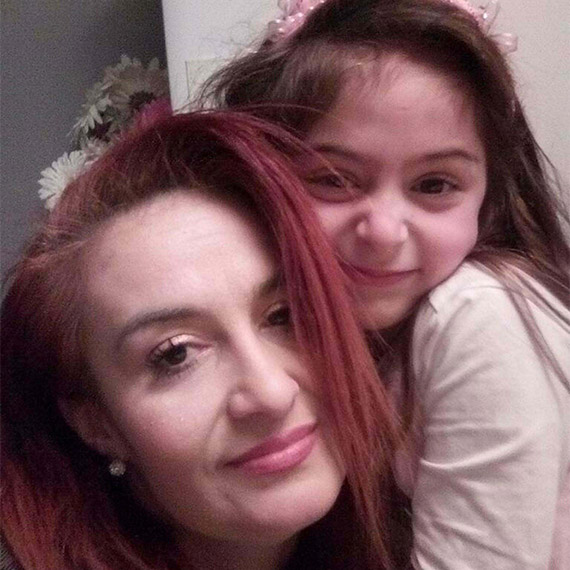 Restoranda yemek sonrası ölen Ece'nin annesi 649 gündür otopsi raporu bekliyor