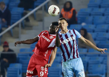 Trabzonspor Samsunspor'u 2-1 mağlup etti