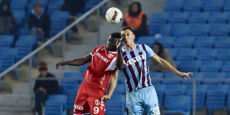 Trabzonspor Samsunspor'u 2-1 mağlup etti