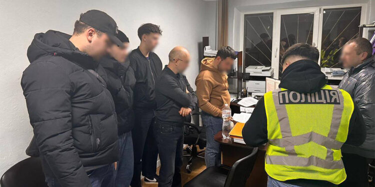 Silah alımında 40 milyon dolar yolsuzluk tespit edildi