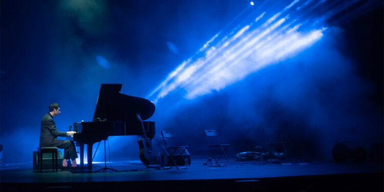 Ünlü piyanist Evgeny Grinko Türkiye'ye geliyor