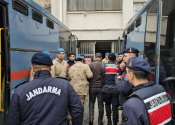 Devletten büyük kimse yok, kimden korkuyorsunuz