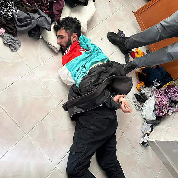 İçişleri Bakanı Ali Yerlikaya sosyal medya hesabından yaptığı açıklamada Diyarbakırlı Ramazan Hocayı öldüren şüphelinin yakalandığını duyurdu.