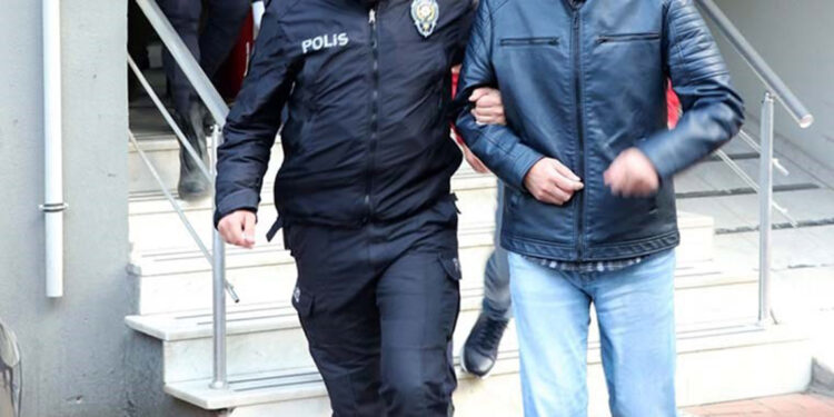 4 ilde dolandırıcılık çetesi operasyonu; 35 gözaltı