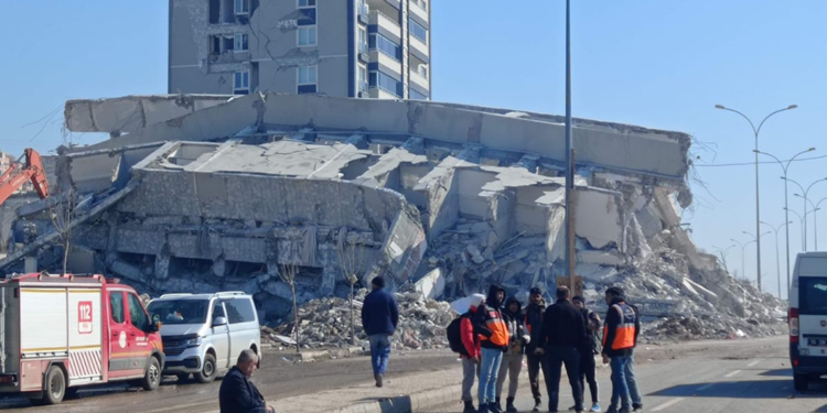 42 kişinin öldüğü Bad-ı Saba Konutları'nda sorumlu bulunamadı