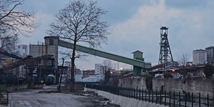 8 işçinin öldüğü maden faciasında sanıklar için yeniden yargılama kararı