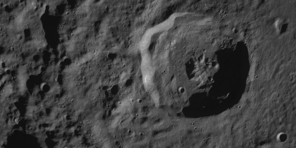 ABD, 52 yıl sonra Ay'a tekrar iniş yaptı