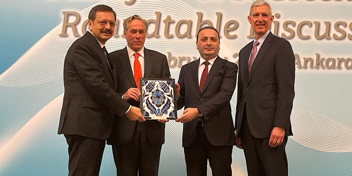 ABD ile ticari ilişkileri daha da artırmalıyız