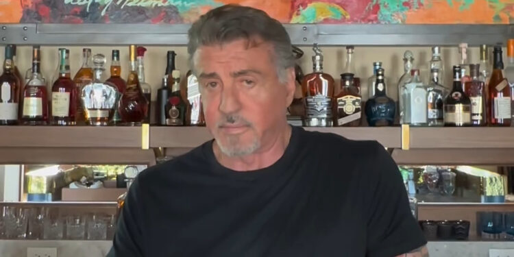 ABD’li aktör Carl Weathers, 76 yaşında hayata veda etti