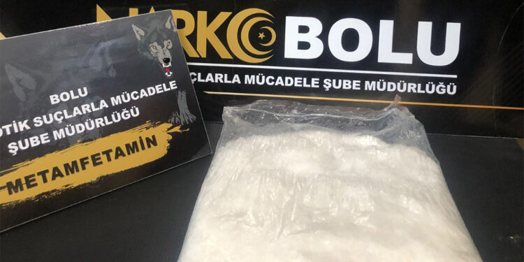 Ağrılarını dindirmek için uyuşturucu kullandığını söyleyen sanığa 16 yıl