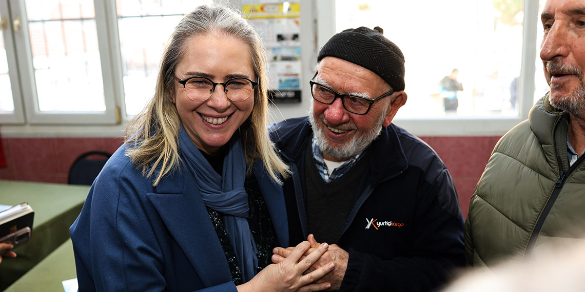 AK Parti Konak Adayı Çankırı'dan esnafı ziyaret