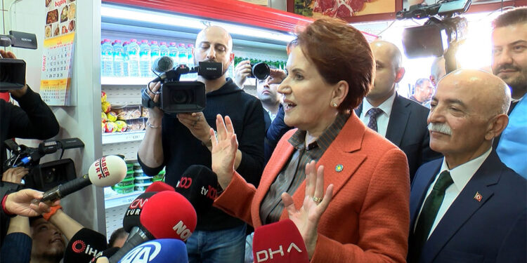 Vermeyin bize kardeşim, CHP'ye destek verin seçtirin