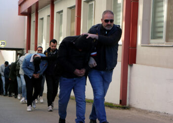 Adana'da 'Sibergöz-21' operasyonunda 21 tutuklama