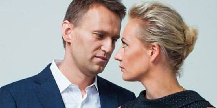 Aleksey Navalny'nin eşi Münih'te basına konuştu