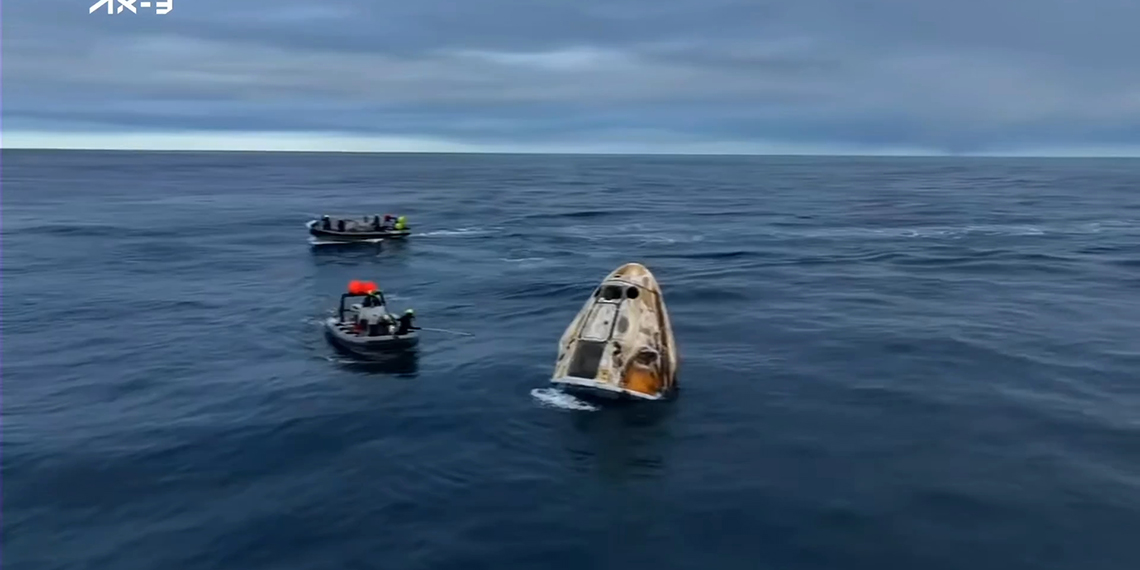 Alper Gezeravcı Dünya'ya döndü