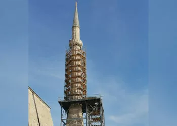 Ayasofya 2'nci bayezid minaresi'nde restorasyon