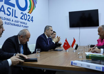 Hakan Fidan Mısırlı mevkidaşı ile görüştü