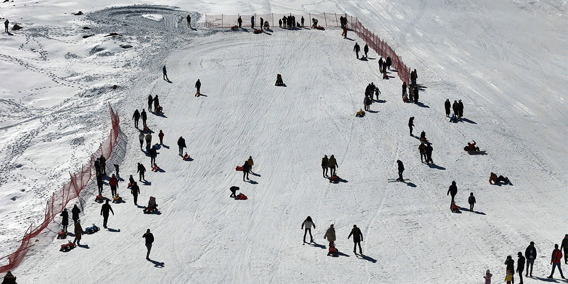Hesarek Kayak Merkezi'ni 29 bin kişi ziyaret etti