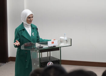 Bakan Göktaş'tan 'Aile ve Gençlik Fonu' açıklaması