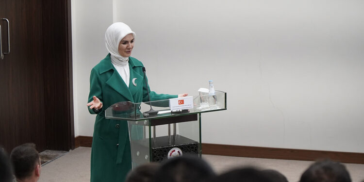 Bakan Göktaş'tan 'Aile ve Gençlik Fonu' açıklaması