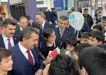 Bakan Tekin, 6'ncı Verimlilik ve Teknoloji Fuarı'nda