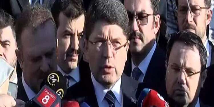 Bakan Tunç: Polisimizin dikkati faciayı önledi