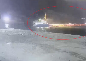 Batan geminin limandan çıkış görüntüleri ortaya çıktı
