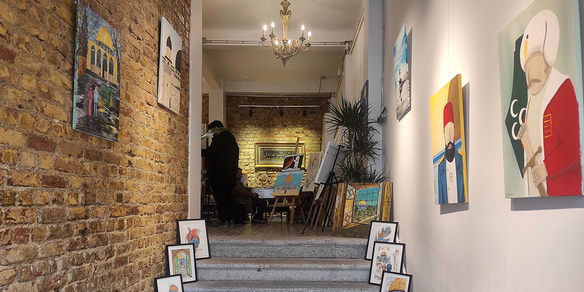 Beyoğlu'nda Filistin konulu resim sergisi açıldı