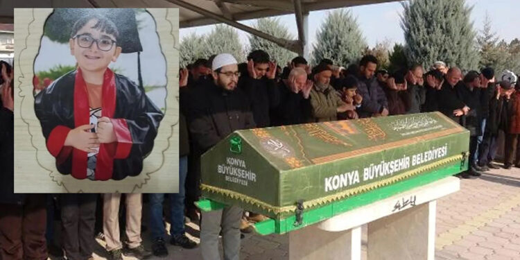 Böcek ilacından zehirlenen Ahmet Enes toprağa verildi