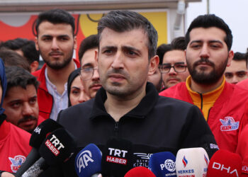 Böyle büyük bir felaketin yaraları kolay sarılmıyor