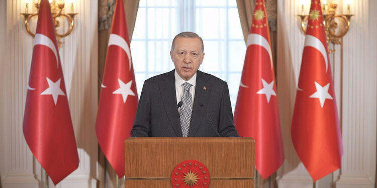 Bulgaristan'la münasebetlerimizi geliştirmenin çabasındayız