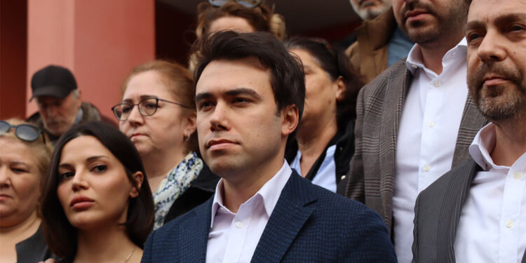 CHP'nin Başiskele Belediye başkan adayının adaylığı düşürüldü