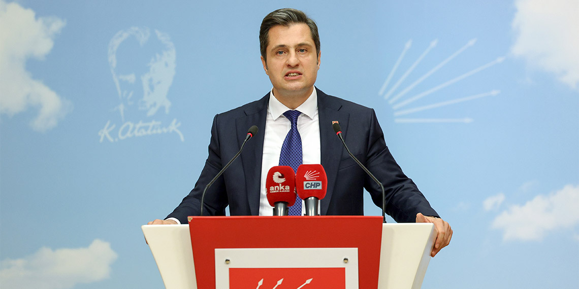 CHP Parti Sözcüsü Deniz Yücel, "Hukukun olduğu ülkede Murat Kurum ölüme sebebiyet vermekten yargılanır" dedi.